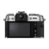 Fujifilm X-T50 Kamera mit silbernem Gehäuse und großem Display.